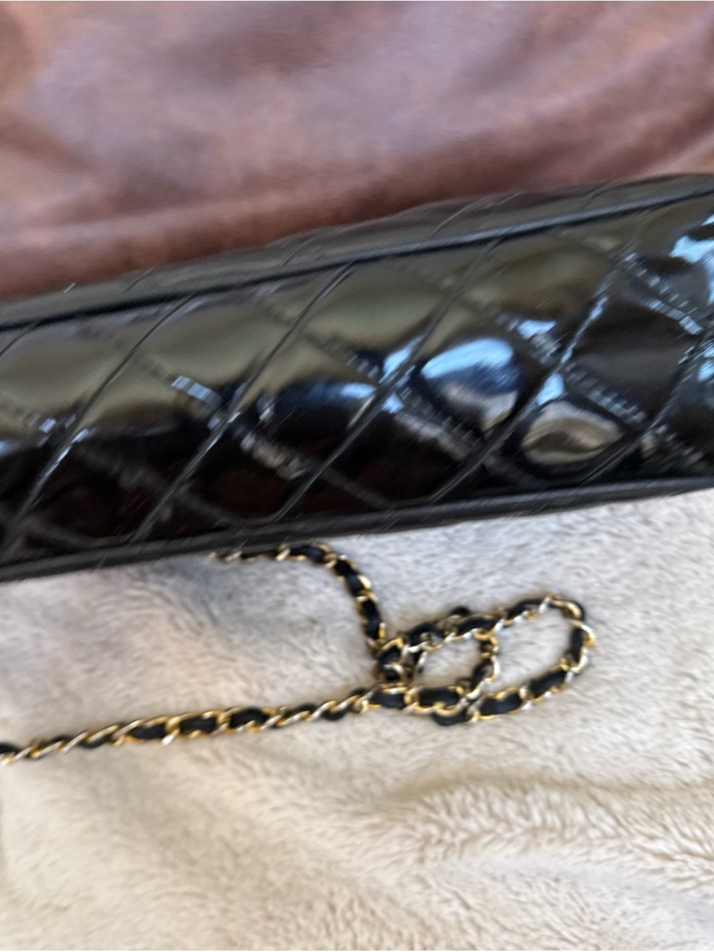 Vintage Walter Katten Classic Shiny Black Bag with Gold Chain Tassel - Picture 4 of 16